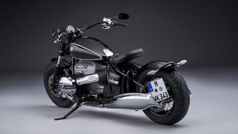BMW r1800