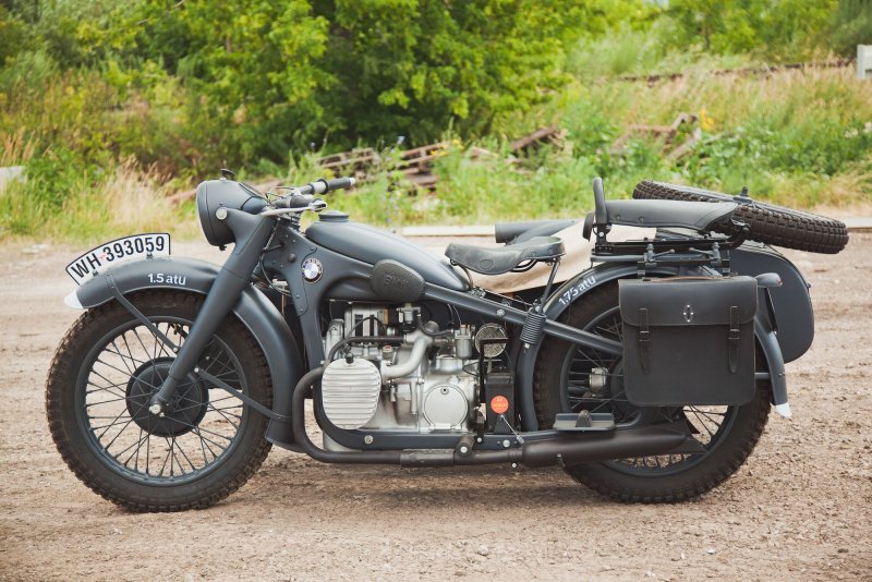 BMW r12