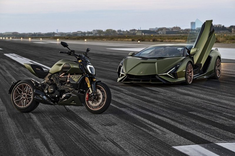 Ducati Lamborghini 1260