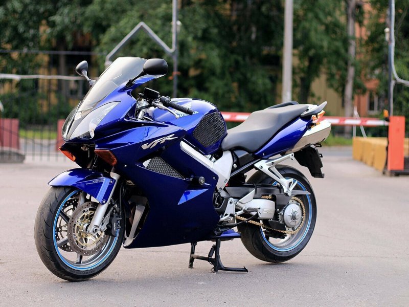 Honda VFR 800 2003 синий