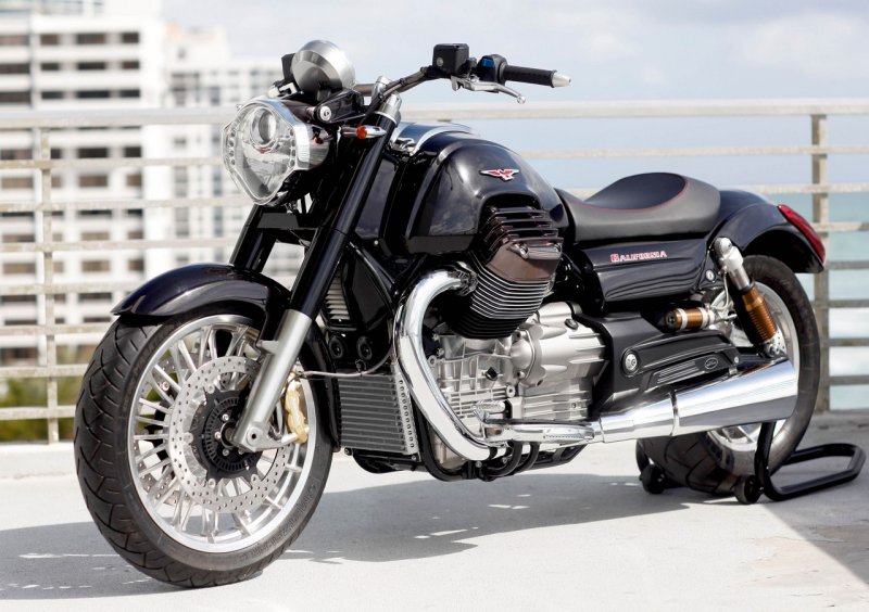 Moto Guzzi California 1400