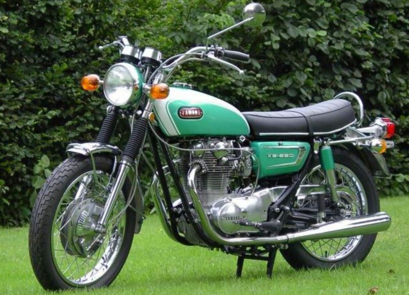 Yamaha xs1 650