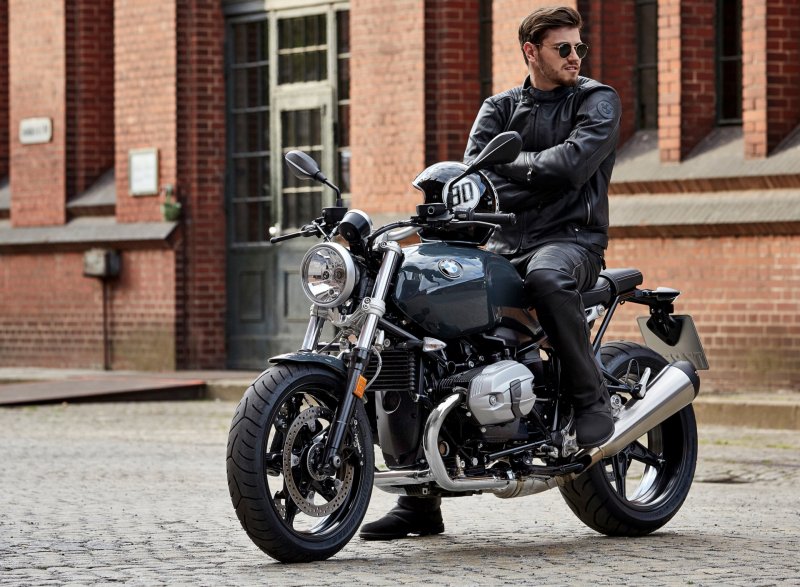 BMW R Nine t