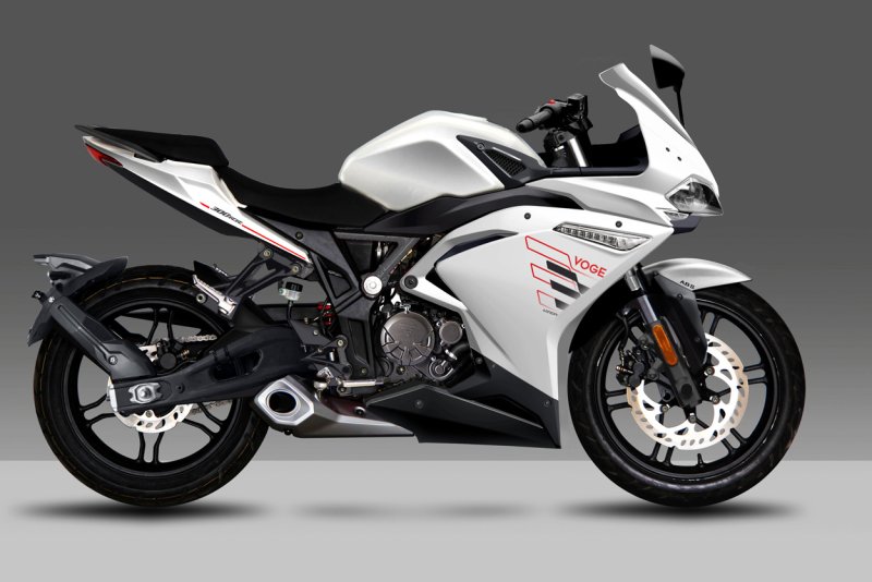 Мотоцикл Loncin Vogue 300r