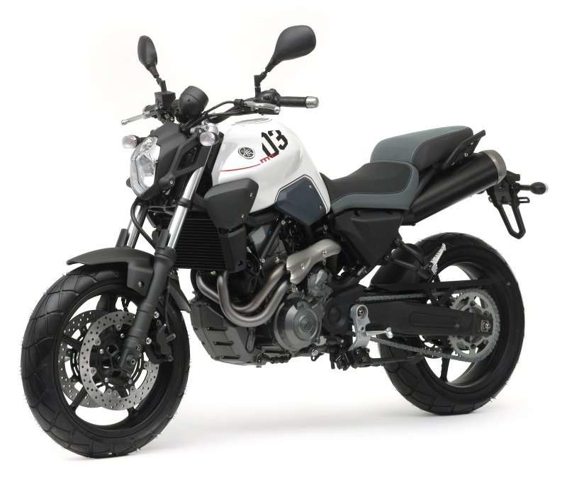 Мотоцикл Yamaha MT-03