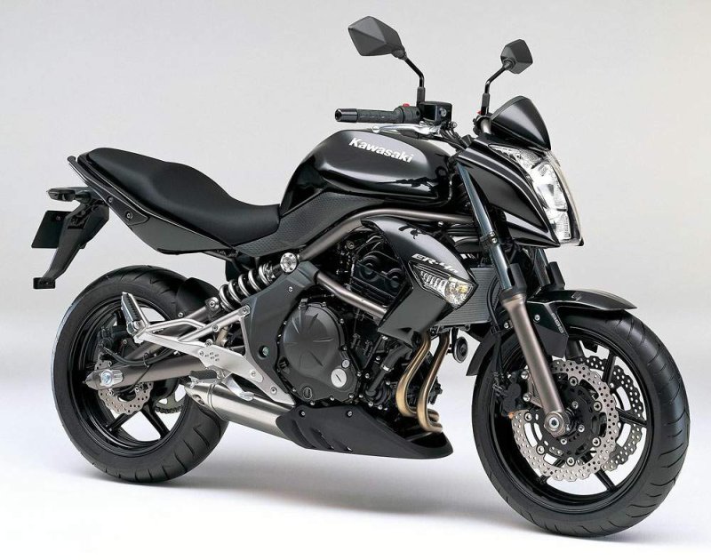 Kawasaki er4