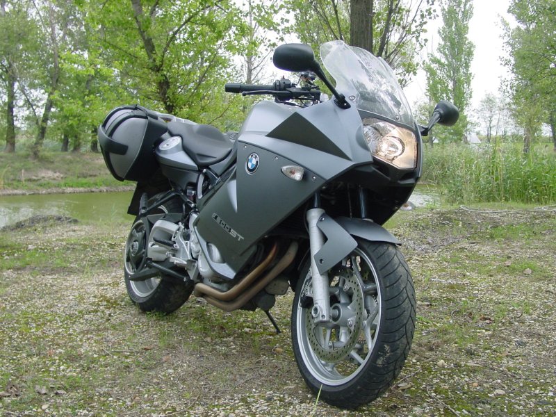 BMW f800st двигатель