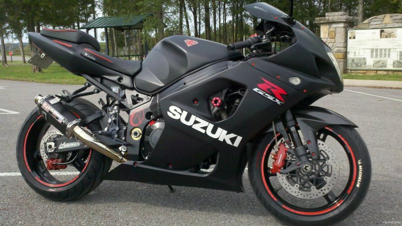 Suzuki GSXR 1000 черный