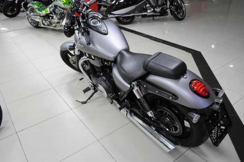Triumph Thunderbird Storm ABS