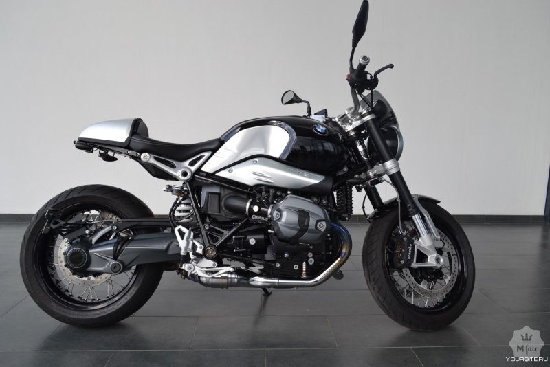 Мотоцикл BMW оппозитный