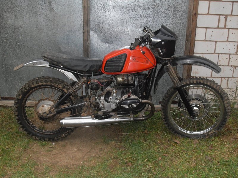 Мотоцикл Урал кросс-650