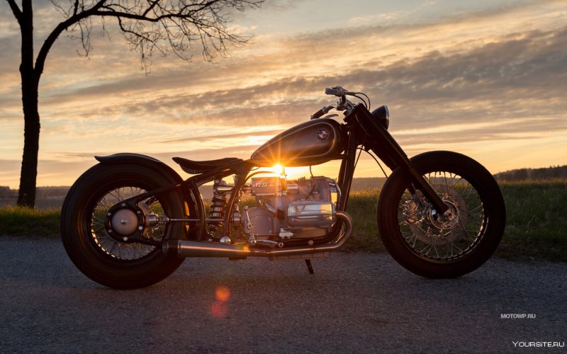 BMW r5 hommage