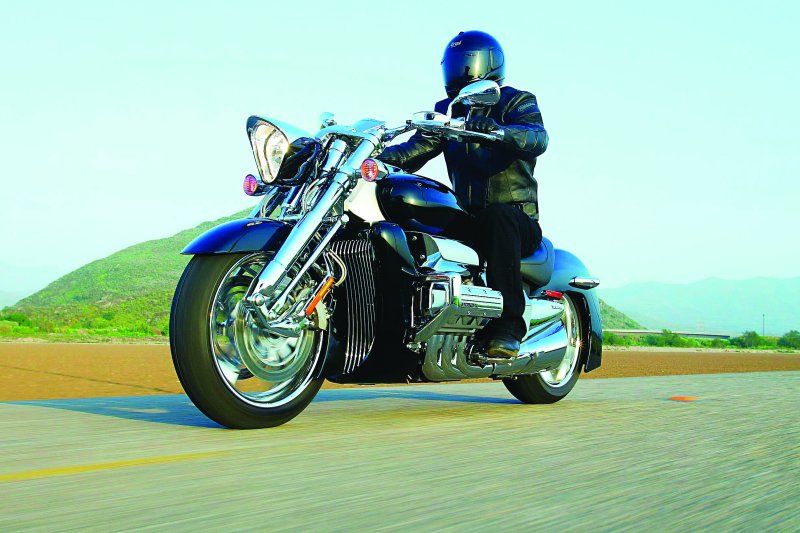 Мотоцикл Honda v6
