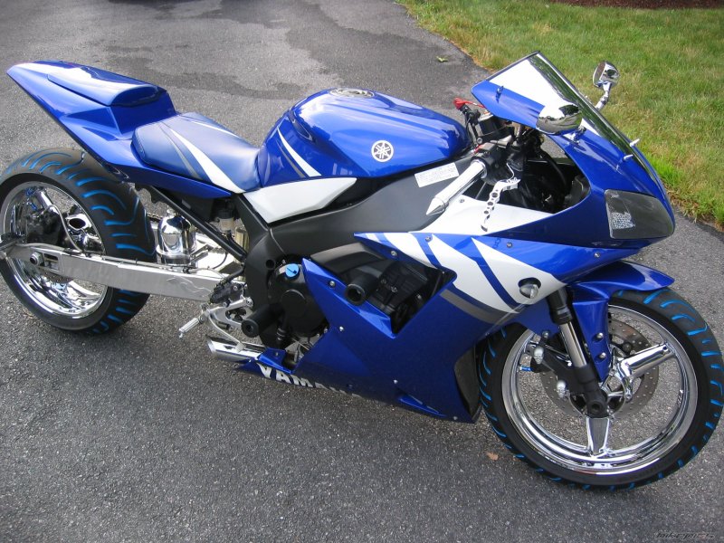 Yamaha YZF-r2