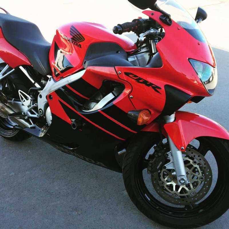 Мотоцикл Honda 2000 кубов