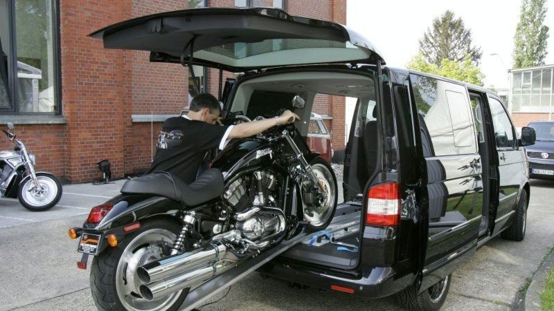 VW Multivan Moto