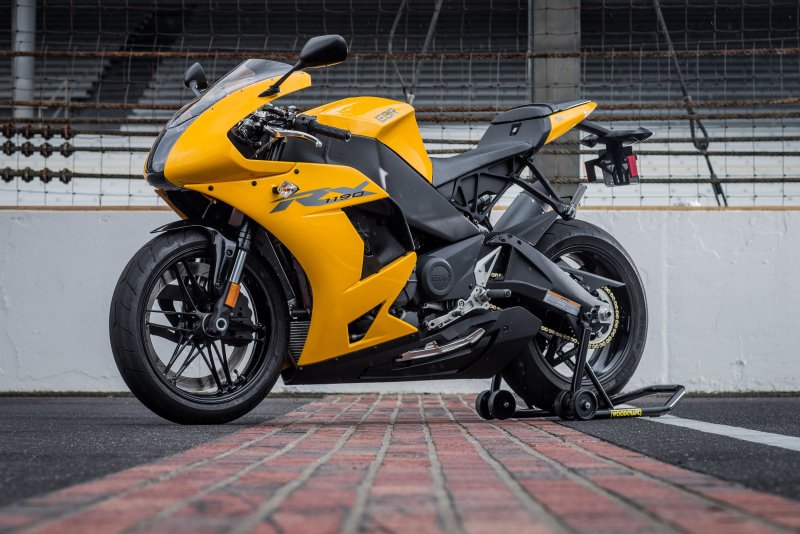 Мотоцикл EBR 1190rx