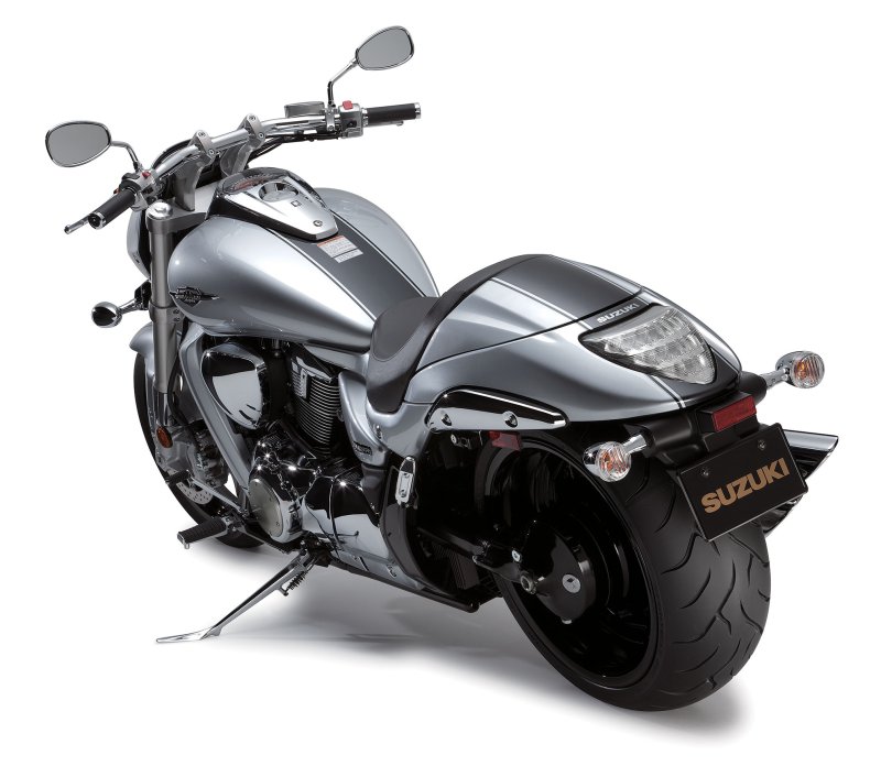Suzuki Boulevard m109