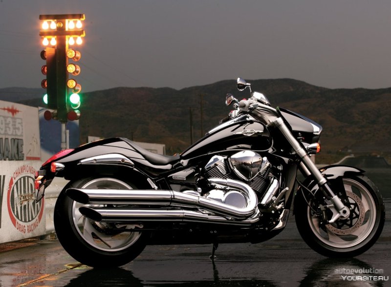 Suzuki Boulevard 1800 m109r