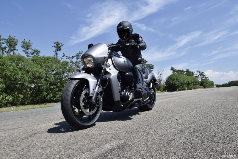 Yamaha m109r