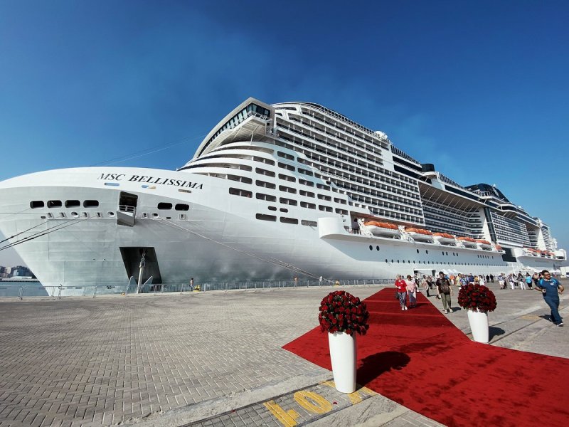 MSC bellissima круизный лайнер