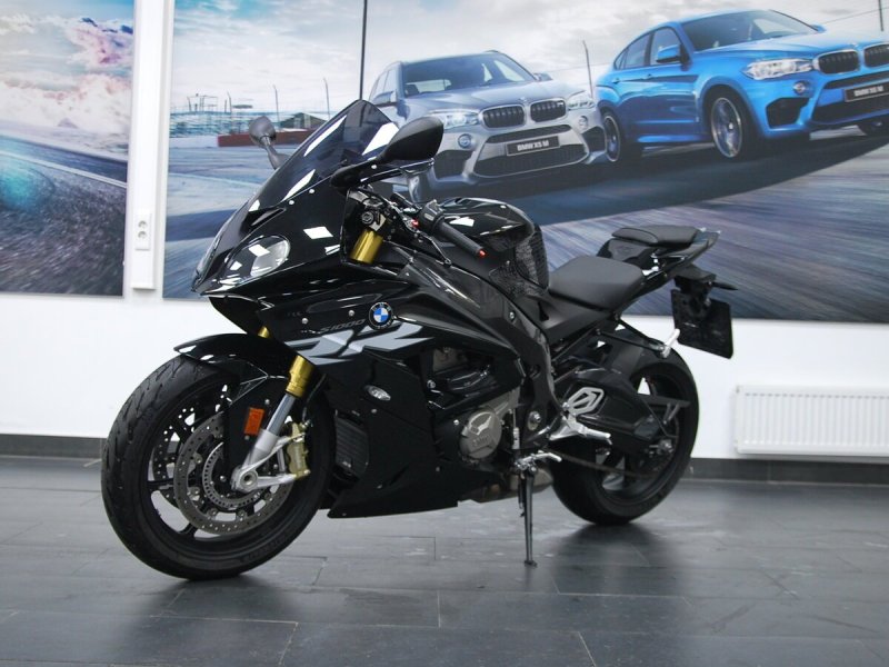 Мотоцикл БМВ 1000rr чёрный