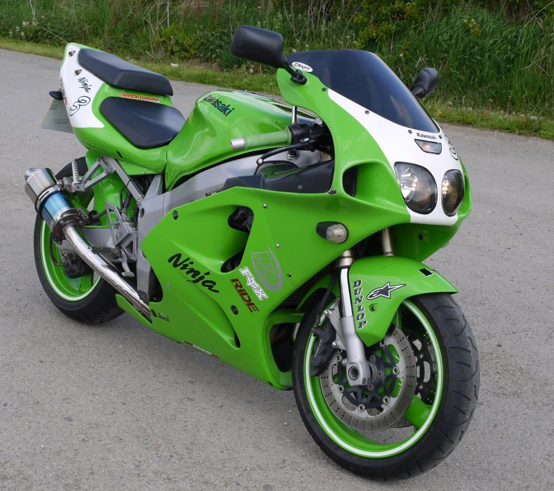 Kawasaki zx7r Ninja