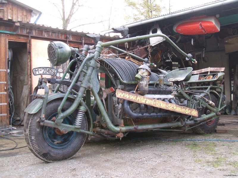 Мотоцикл с двигателем от танка т-55