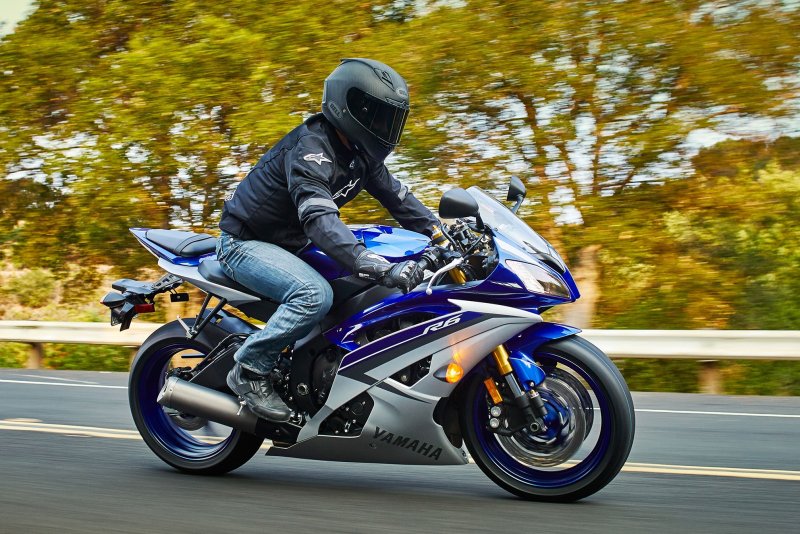 Мотоцикл Yamaha r6