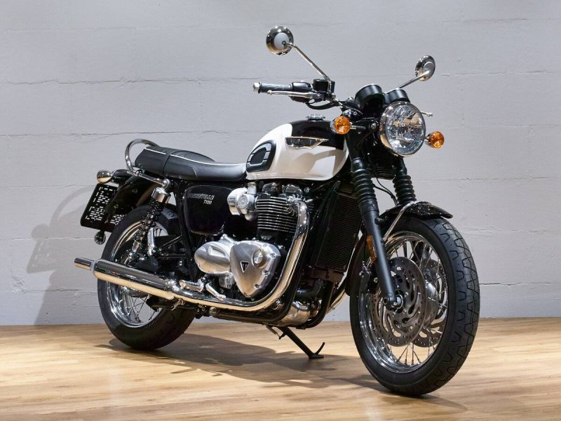 Triumph t120