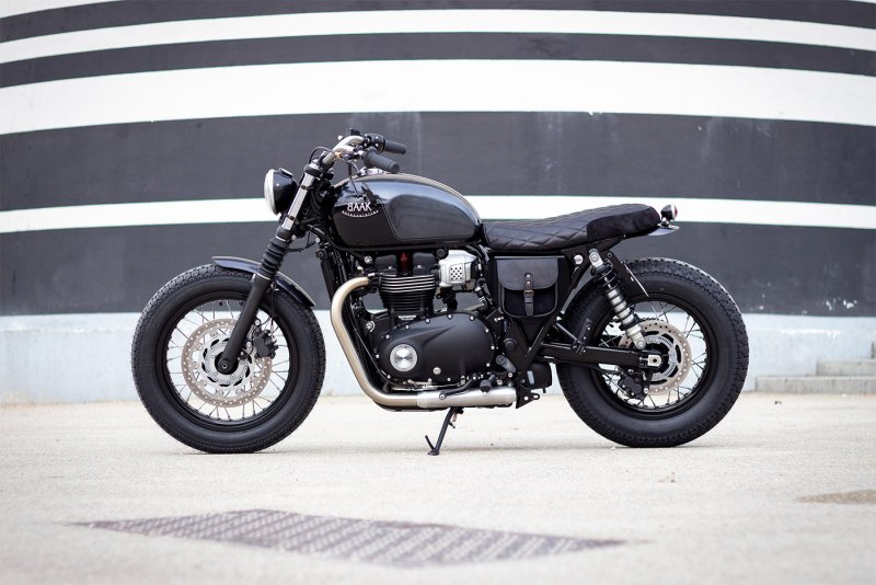 Triumph t100