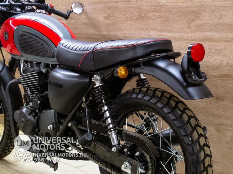 Мотоцикл Triumph Bonneville t400 Replica