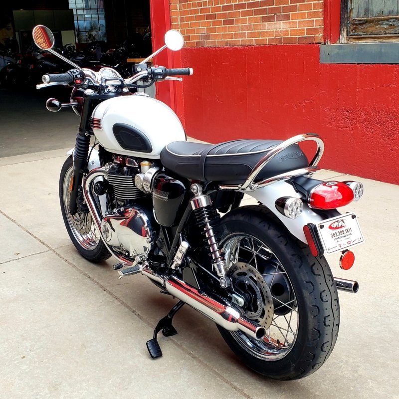 Triumph t120