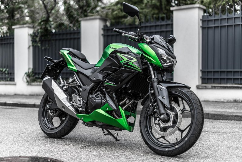 Kawasaki z300