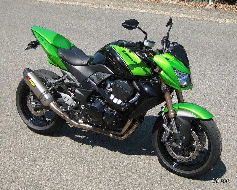 Стрит Kawasaki z750