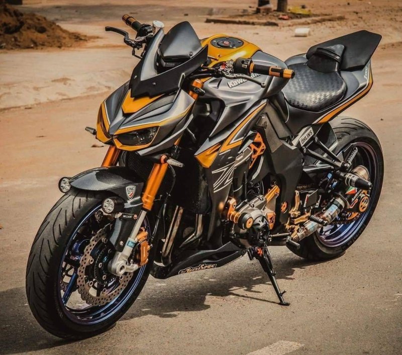 Кавасаки z1000 красный
