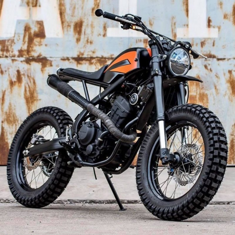 Moto Custom скремблер