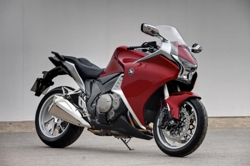 Вес Хонда ВФР 1200