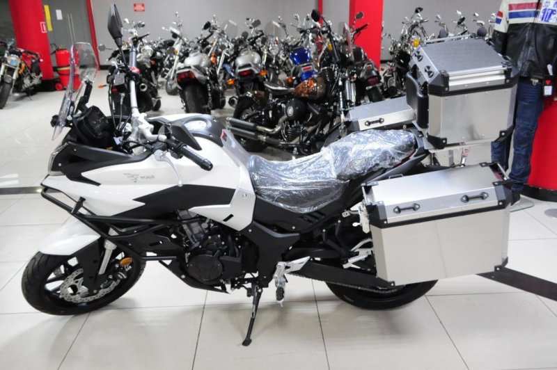 Мотоцикл Vogue 500ds