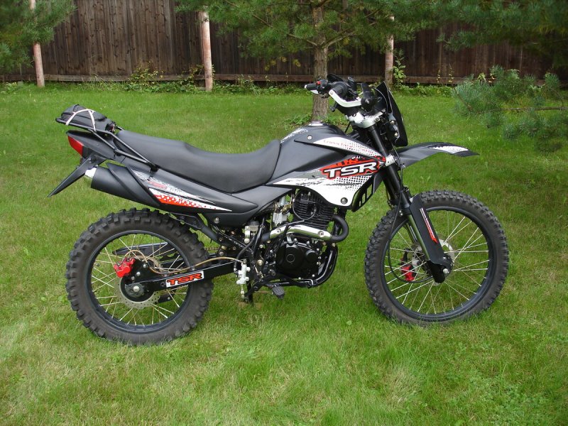 Мотоцикл stels 250 Enduro