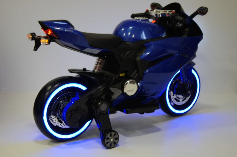 Электромотоцикл RIVERTOYS a001aa
