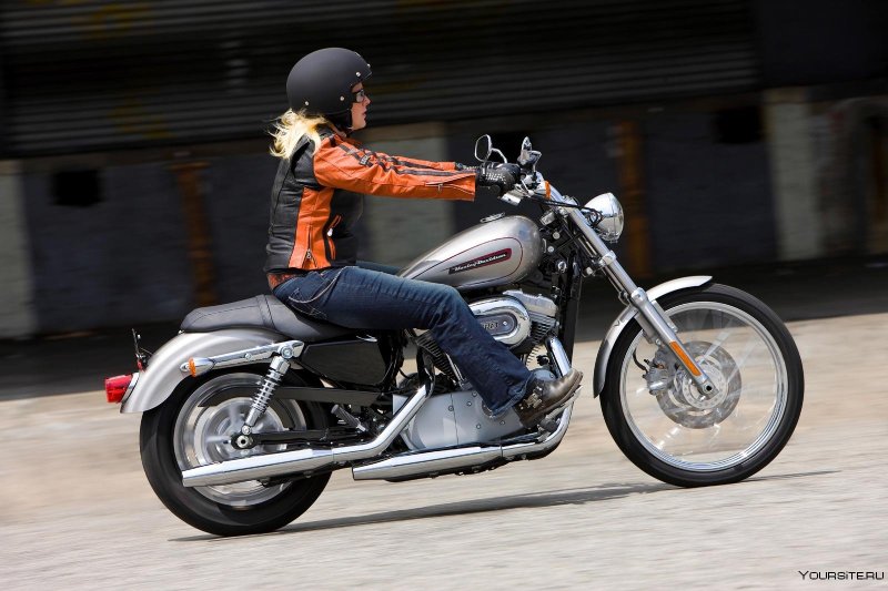 Harley Davidson Sportster 883