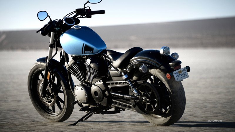 Мотоцикл круизер Ямаха xv950