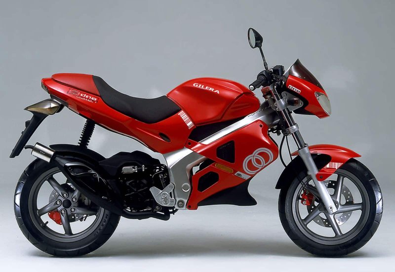 Мотоцикл Gilera DNA 50cc