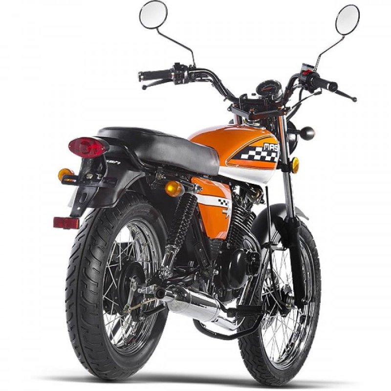Mash Seventy 125cc, Street