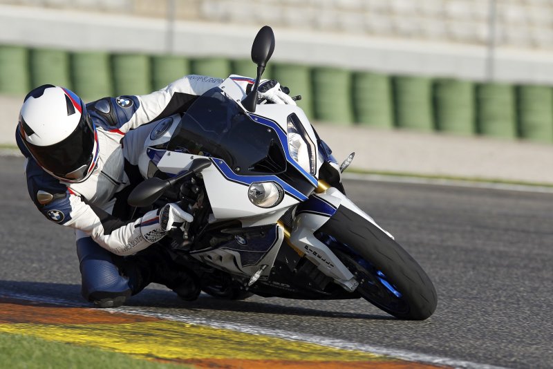 BMW hp4