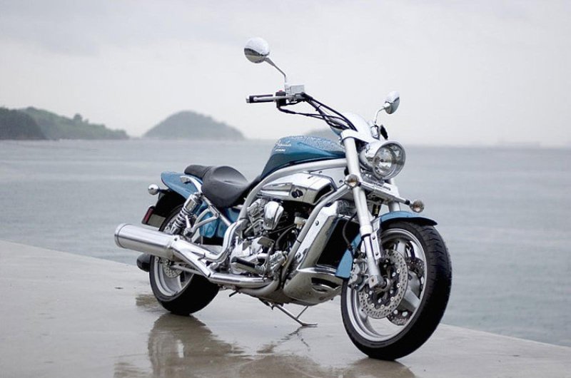 Корейский чоппер Hyosung Aquila gv650