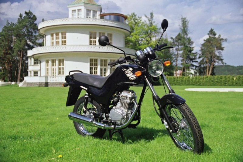 Jawa 125 Travel