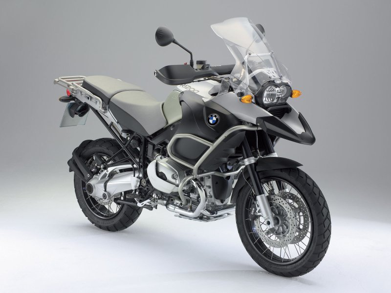 Мотоцикл БМВ r1200