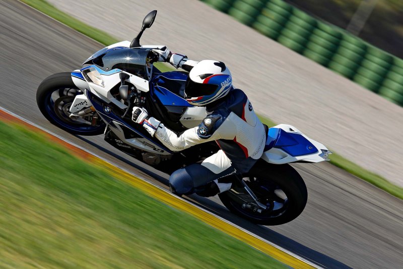 BMW hp4